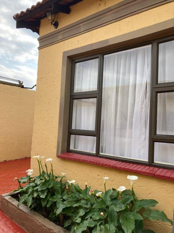 3 Bedroom Property for Sale in Diepkloof Gauteng