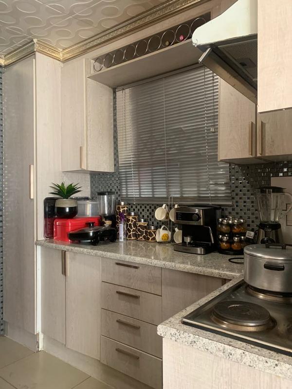 3 Bedroom Property for Sale in Fleurhof Gauteng
