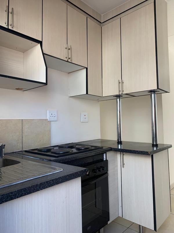 3 Bedroom Property for Sale in Fleurhof Gauteng