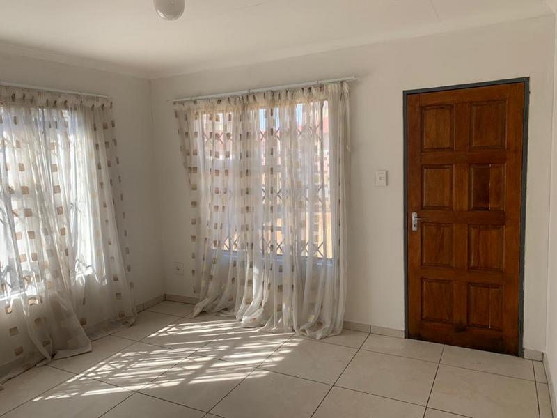 3 Bedroom Property for Sale in Fleurhof Gauteng
