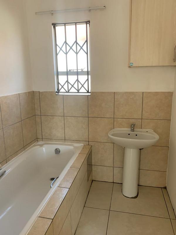 3 Bedroom Property for Sale in Fleurhof Gauteng