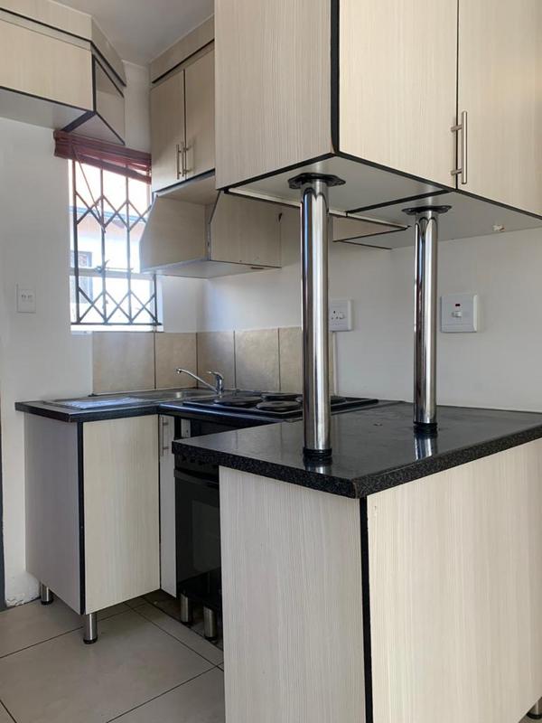 3 Bedroom Property for Sale in Fleurhof Gauteng