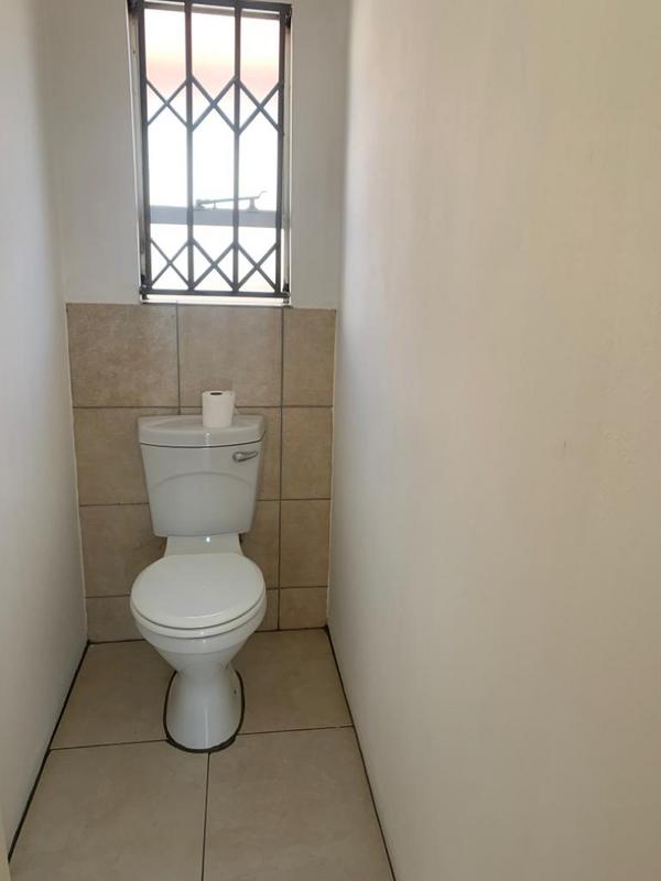 3 Bedroom Property for Sale in Fleurhof Gauteng