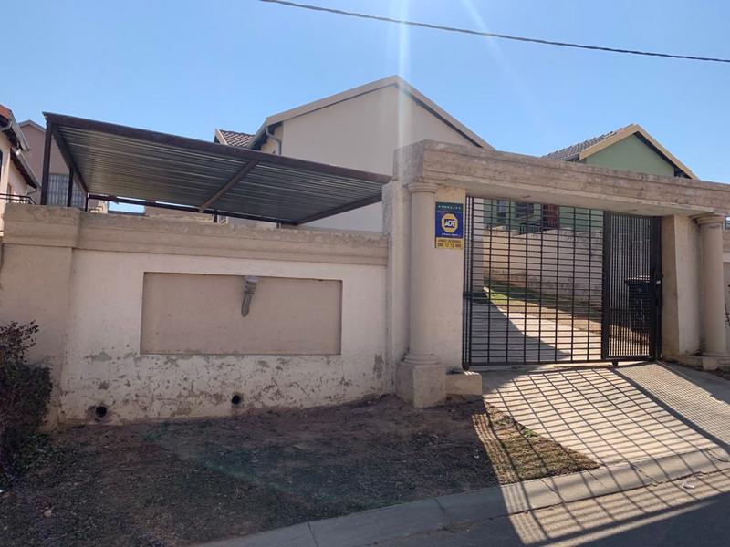 3 Bedroom Property for Sale in Fleurhof Gauteng
