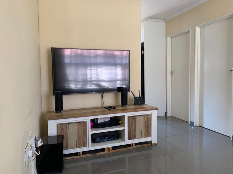 3 Bedroom Property for Sale in Fleurhof Gauteng