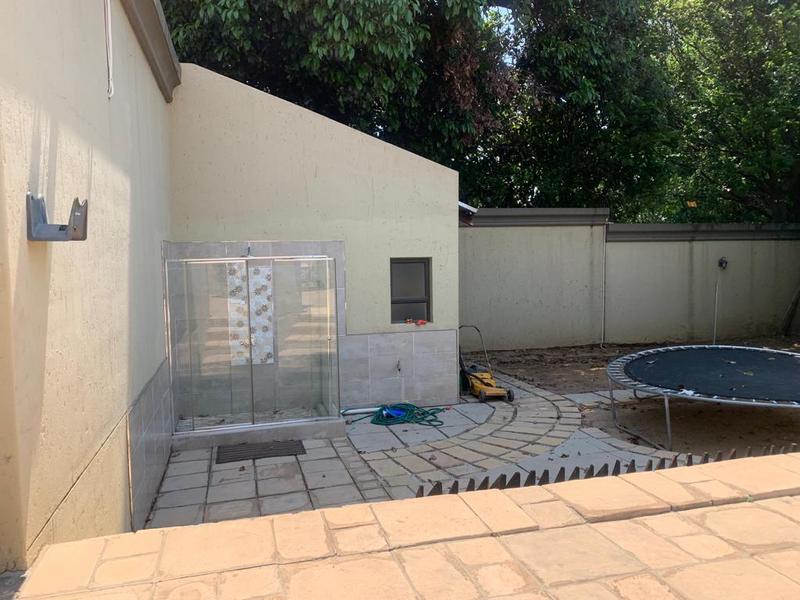 4 Bedroom Property for Sale in Florida Gauteng