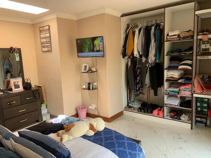 4 Bedroom Property for Sale in Florida Gauteng