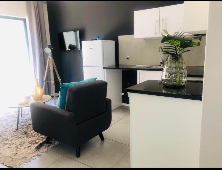 To Let 2 Bedroom Property for Rent in Bramley Gauteng