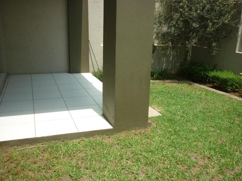 1 Bedroom Property for Sale in Fourways Gauteng