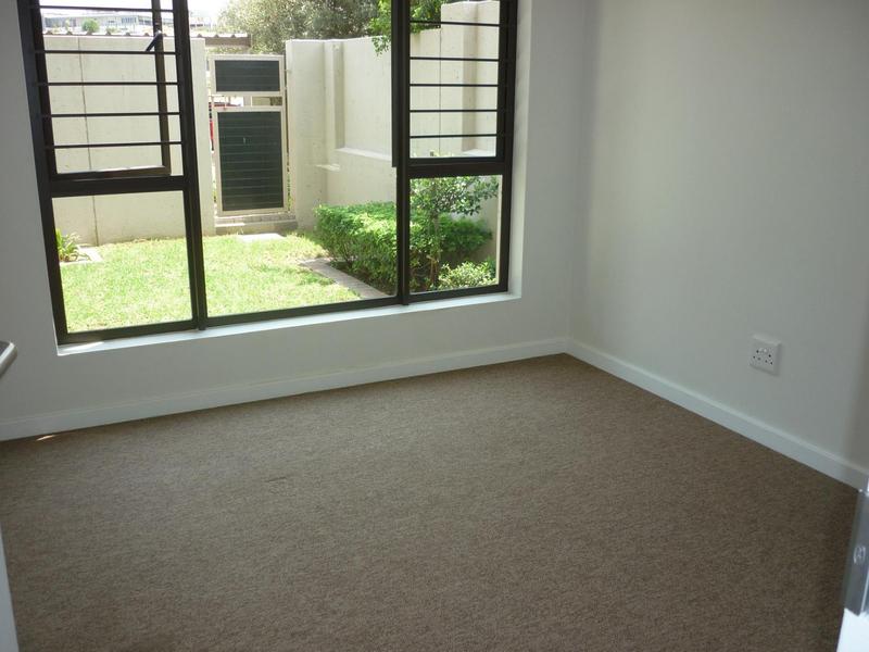 1 Bedroom Property for Sale in Fourways Gauteng