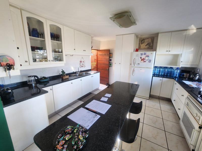 3 Bedroom Property for Sale in Bassonia Gauteng