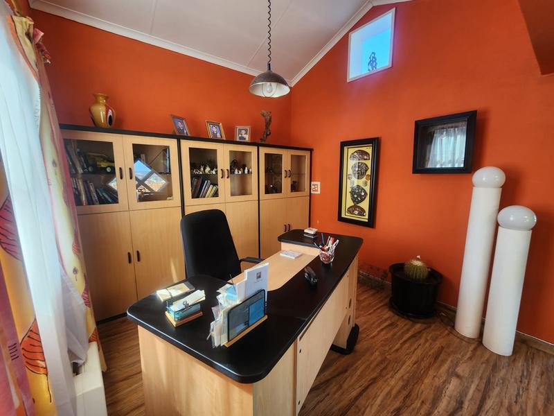 3 Bedroom Property for Sale in Bassonia Gauteng