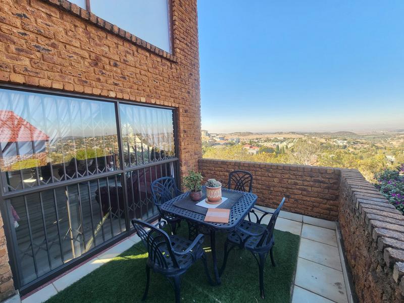 3 Bedroom Property for Sale in Bassonia Gauteng