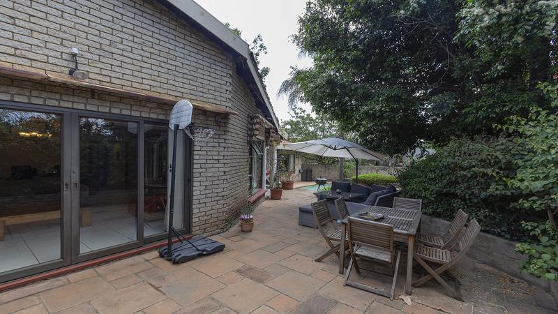 To Let 3 Bedroom Property for Rent in Woodmead Gauteng