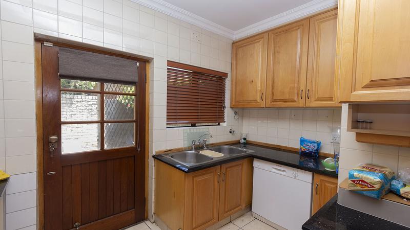 To Let 3 Bedroom Property for Rent in Woodmead Gauteng