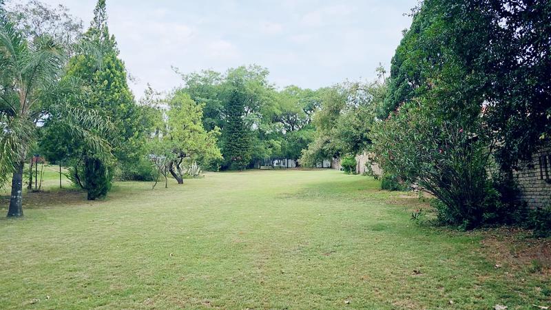 To Let 3 Bedroom Property for Rent in Woodmead Gauteng