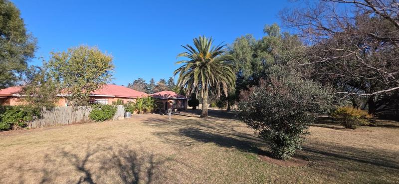 6 Bedroom Property for Sale in Buyscelia Gauteng