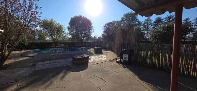 6 Bedroom Property for Sale in Buyscelia Gauteng