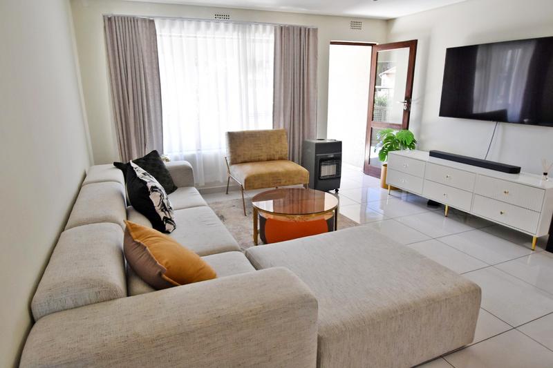 To Let 2 Bedroom Property for Rent in Morningside Gauteng