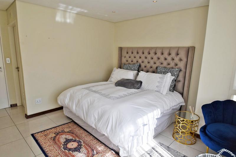 To Let 2 Bedroom Property for Rent in Morningside Gauteng