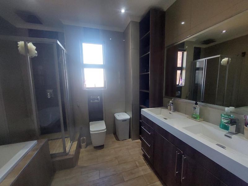 To Let 3 Bedroom Property for Rent in Erasmia Gauteng