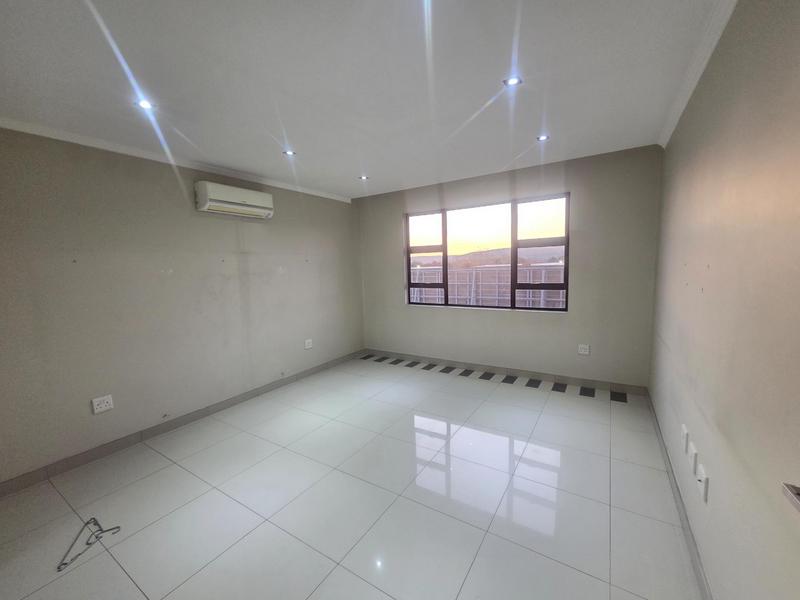 To Let 3 Bedroom Property for Rent in Erasmia Gauteng