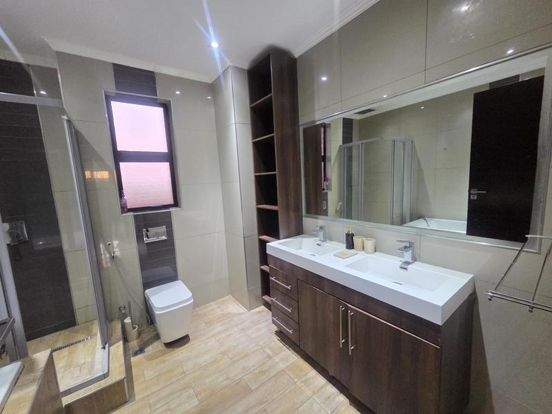To Let 3 Bedroom Property for Rent in Erasmia Gauteng