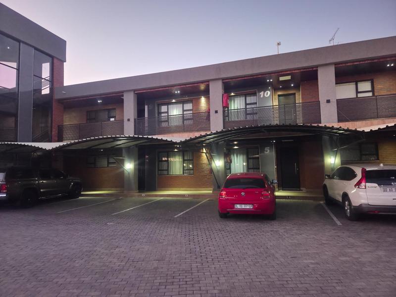 To Let 3 Bedroom Property for Rent in Erasmia Gauteng