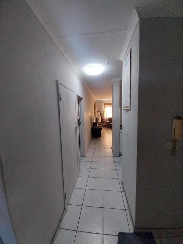 3 Bedroom Property for Sale in Wierda Park Gauteng