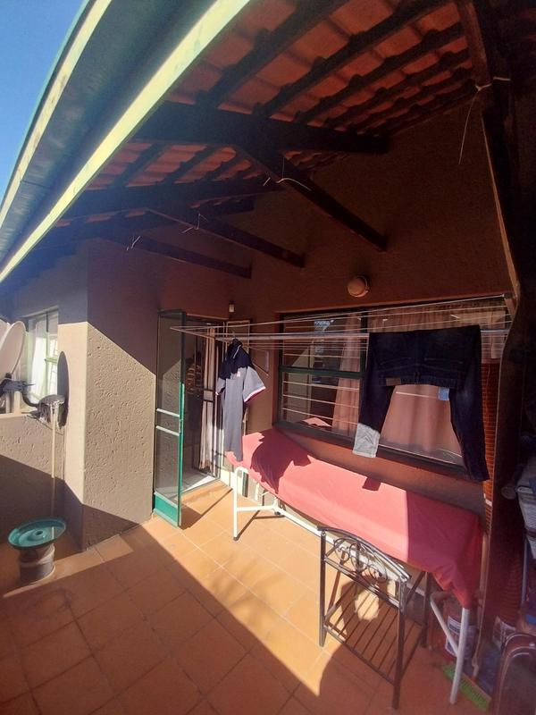 3 Bedroom Property for Sale in Wierda Park Gauteng