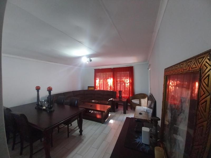 3 Bedroom Property for Sale in Wierda Park Gauteng