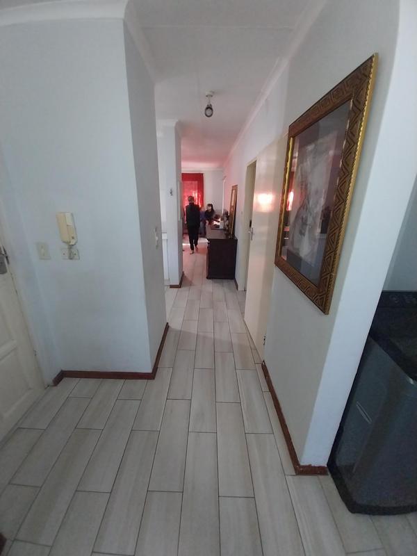 3 Bedroom Property for Sale in Wierda Park Gauteng