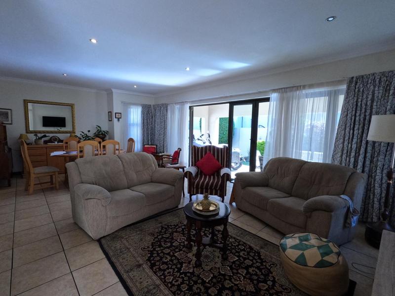 3 Bedroom Property for Sale in Greenstone Hill Gauteng