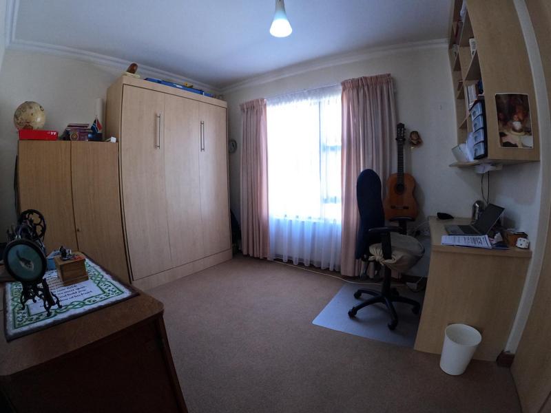 3 Bedroom Property for Sale in Greenstone Hill Gauteng