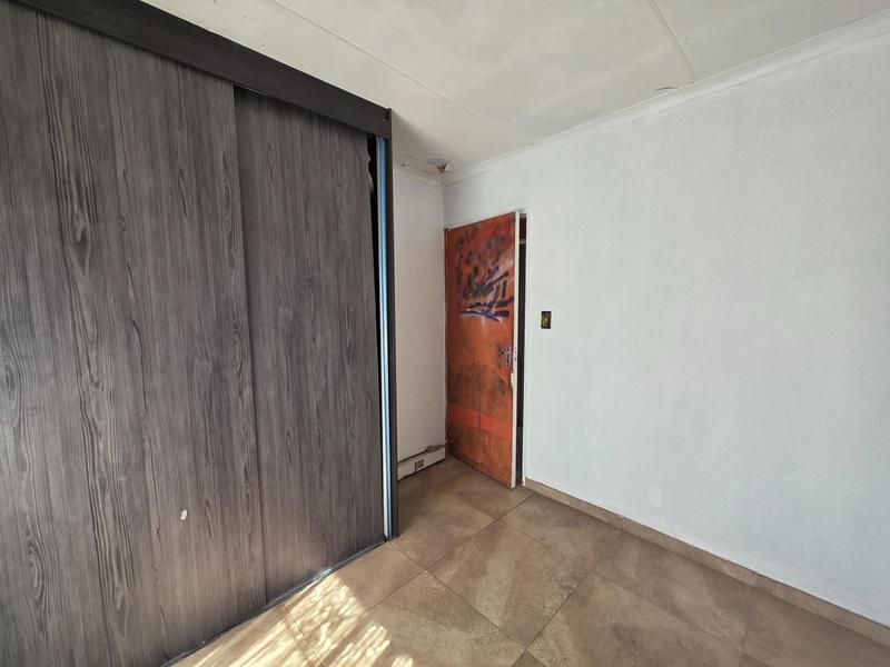 4 Bedroom Property for Sale in Dawn Park Gauteng