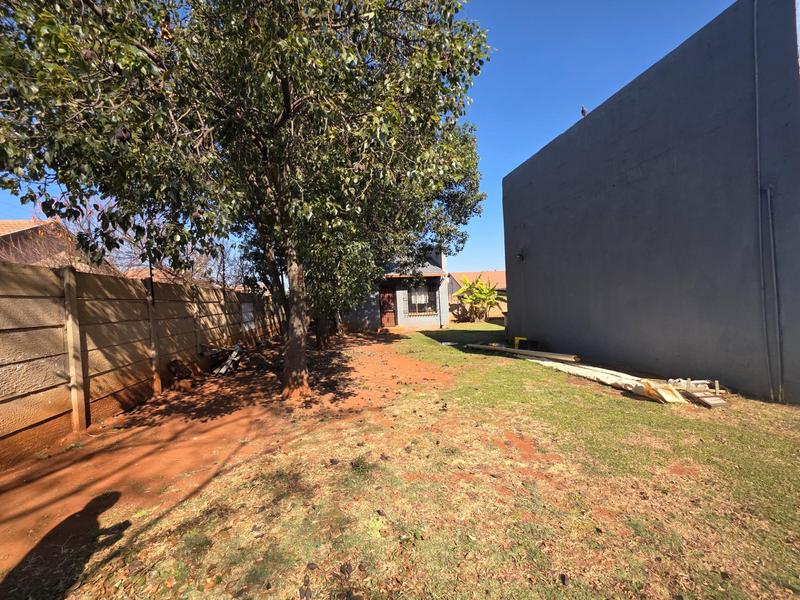 4 Bedroom Property for Sale in Dawn Park Gauteng