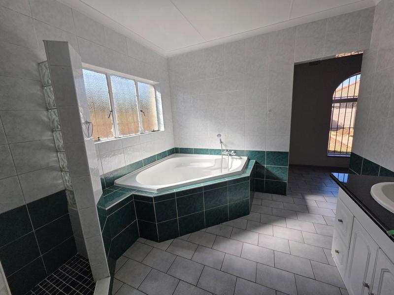 3 Bedroom Property for Sale in Van Dyk Park Gauteng