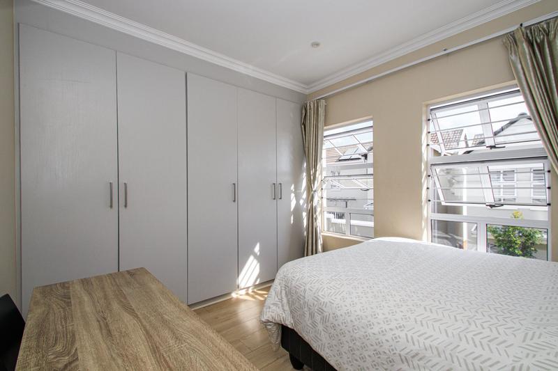 To Let 3 Bedroom Property for Rent in Broadacres Gauteng