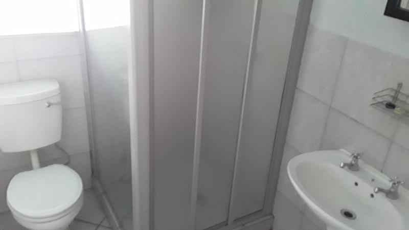 To Let 2 Bedroom Property for Rent in Amberfield Glen Gauteng