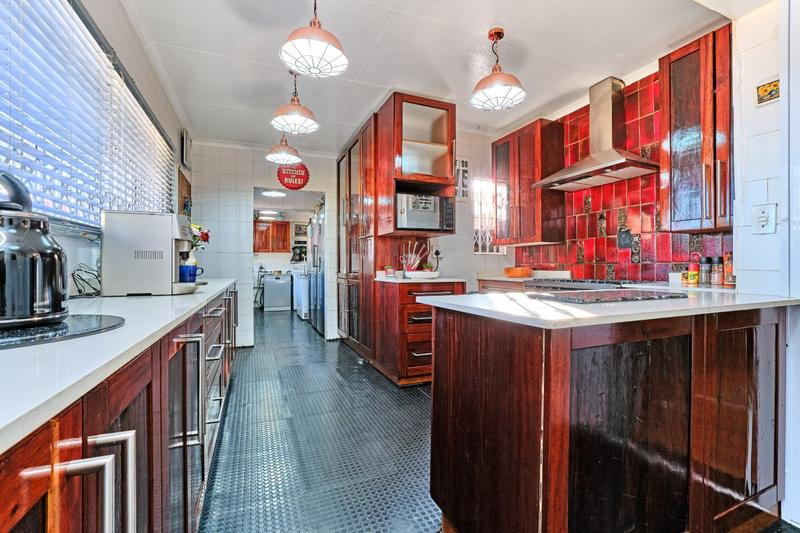 4 Bedroom Property for Sale in Rant En Dal Gauteng