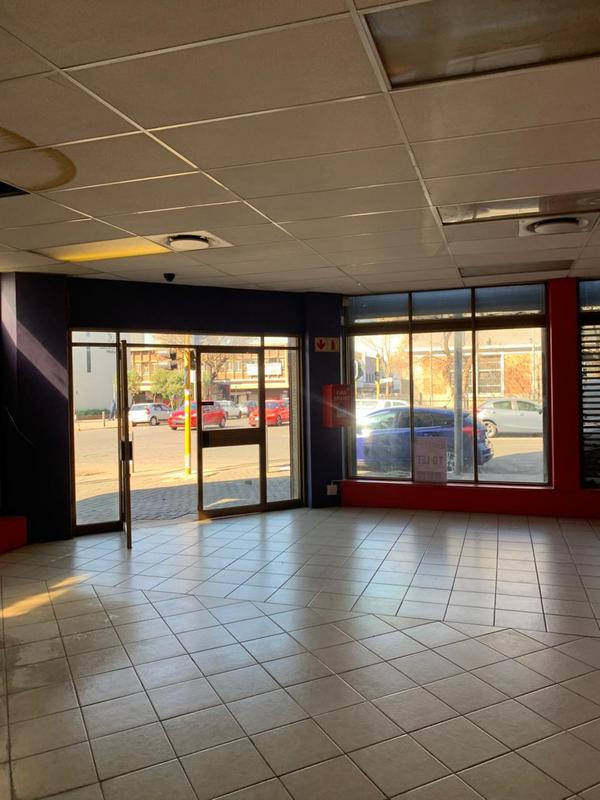 To Let commercial Property for Rent in Germiston Central Gauteng