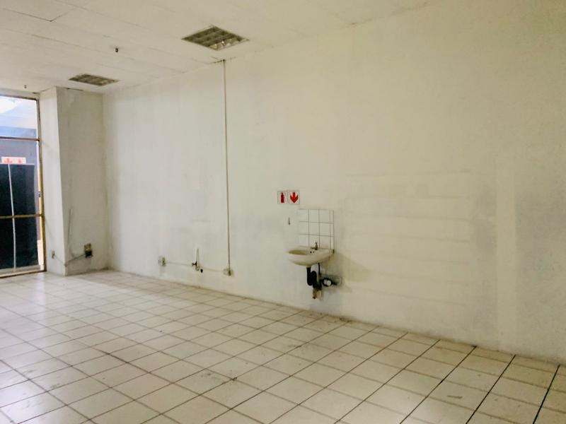 To Let commercial Property for Rent in Germiston Central Gauteng