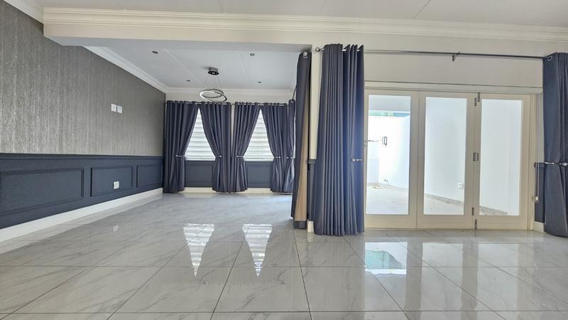 3 Bedroom Property for Sale in Bryanston Gauteng