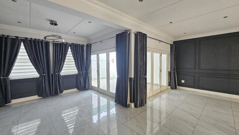 3 Bedroom Property for Sale in Bryanston Gauteng