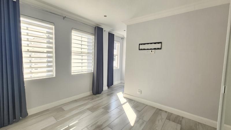 3 Bedroom Property for Sale in Bryanston Gauteng