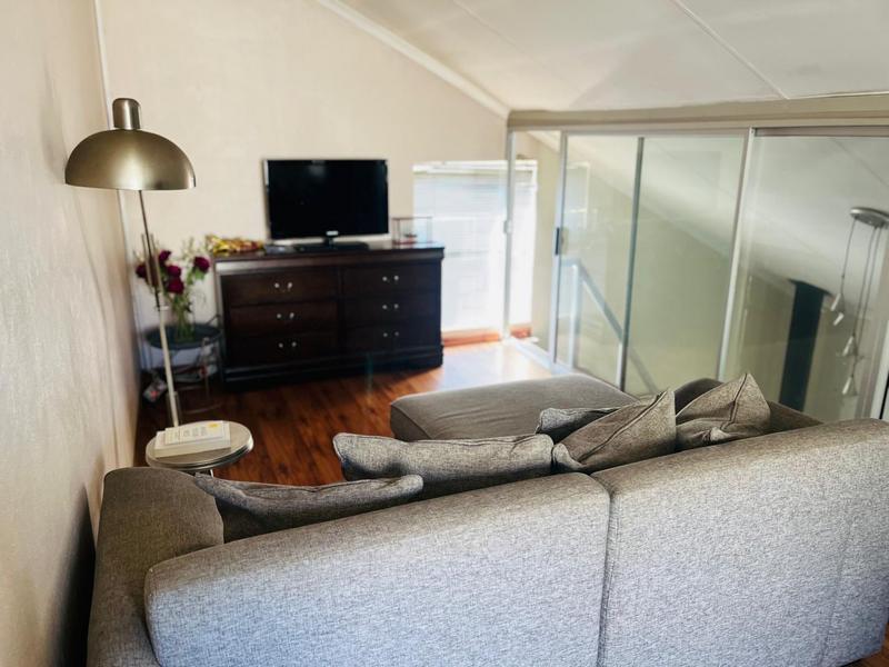 3 Bedroom Property for Sale in Heuwelsig Estate Gauteng
