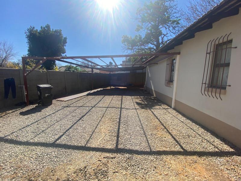 To Let 4 Bedroom Property for Rent in Kensington B Gauteng