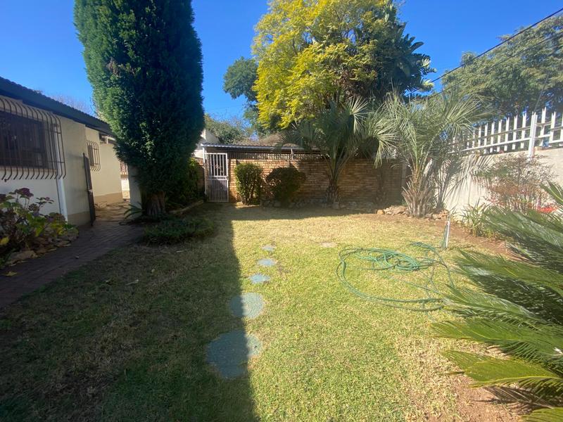 To Let 4 Bedroom Property for Rent in Kensington B Gauteng