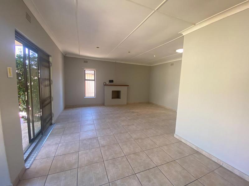 To Let 4 Bedroom Property for Rent in Kensington B Gauteng