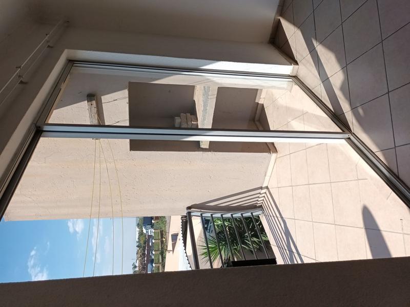 To Let 2 Bedroom Property for Rent in Witfield Gauteng